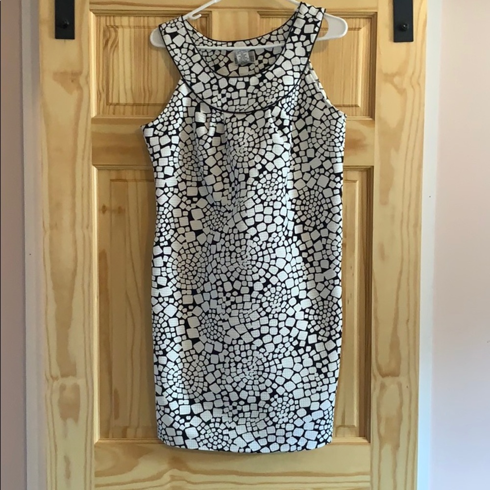 Black and white dress